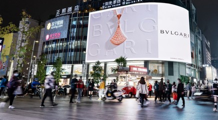 成都春熙路裸眼3D廣告代理發(fā)布 正熙酒店時段價格解析
